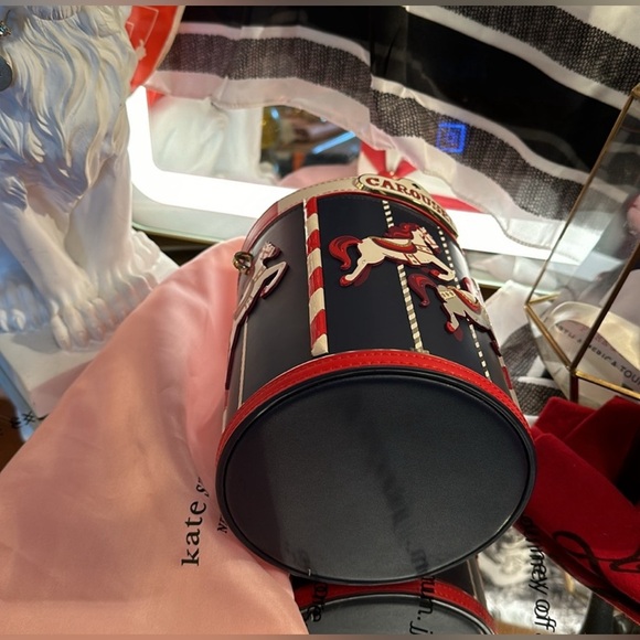 Kate Spade Winter Wonders 3-D Carousel - Picture 7 of 9